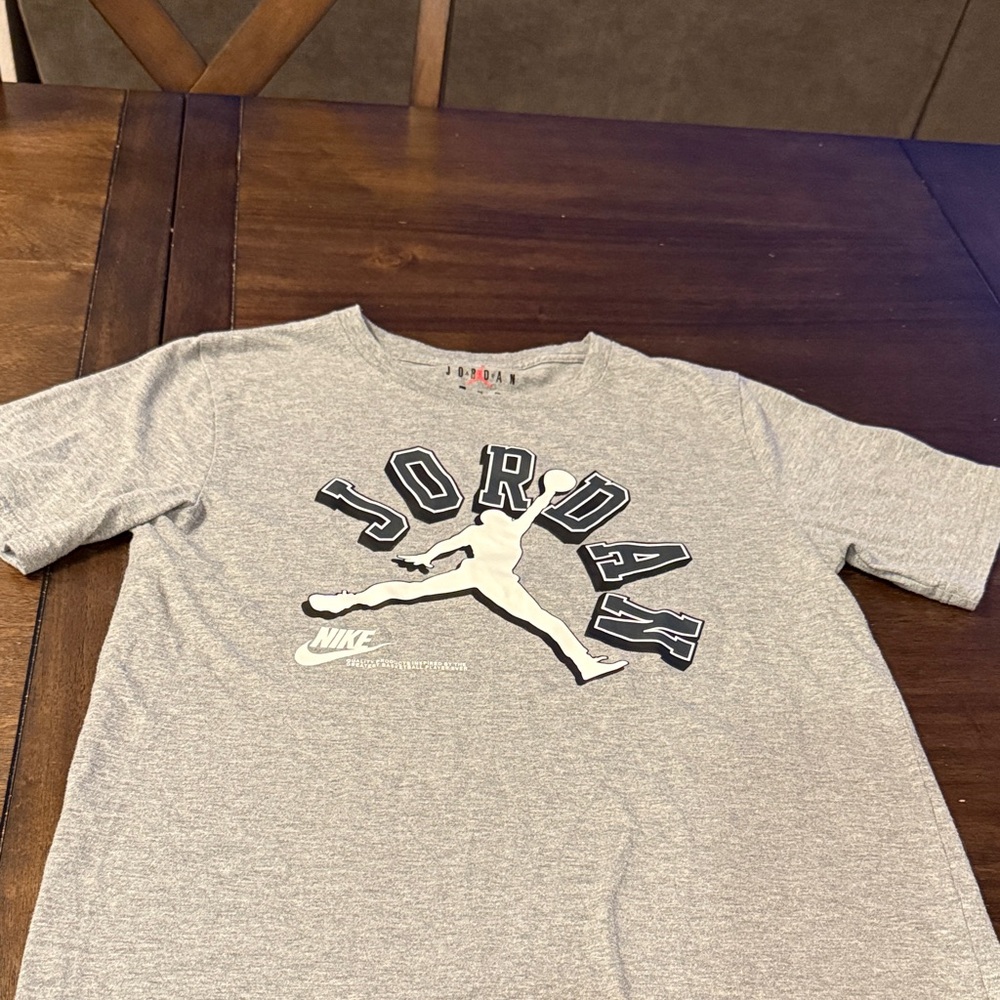 Nike Jordan Kids Gray T-Shirt